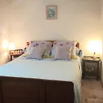 Chez Niki Rieutort-de-Randon